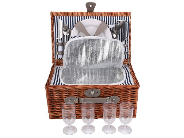 4-Person Wicker Picnic Basket