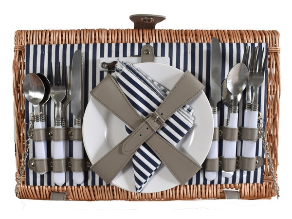 4-Person Wicker Picnic Basket